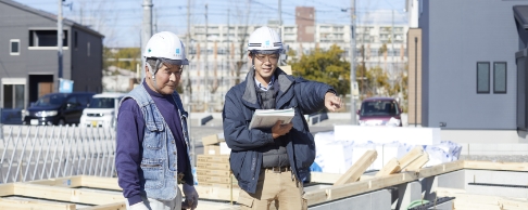 職人の熟練の技術をもとに、工事を円滑に進行。工事を見て気になったことなども遠慮なくお聞きください。のイメージ画像